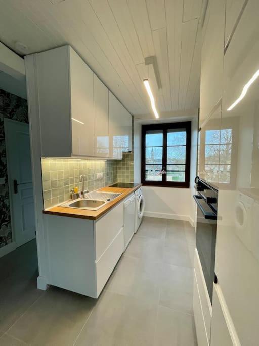Appartement En Plein Centre Ville Milly-la-Foret Extérieur photo